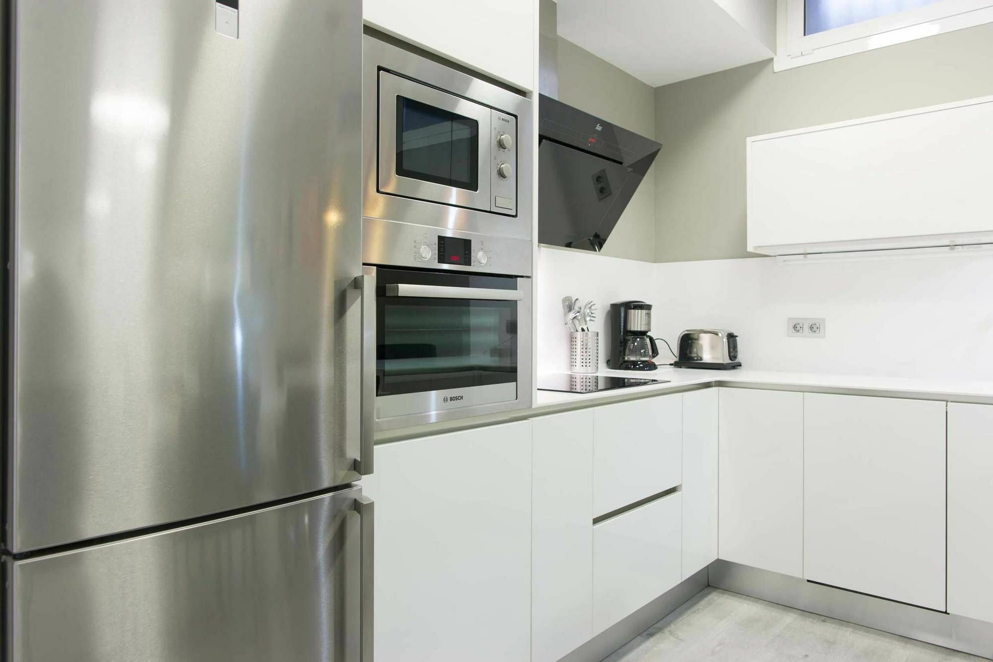 Apartamento Lagun Concha Beach 산세바스티안 외부 사진